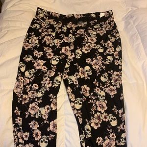 Torrid leggings size 2 Xl